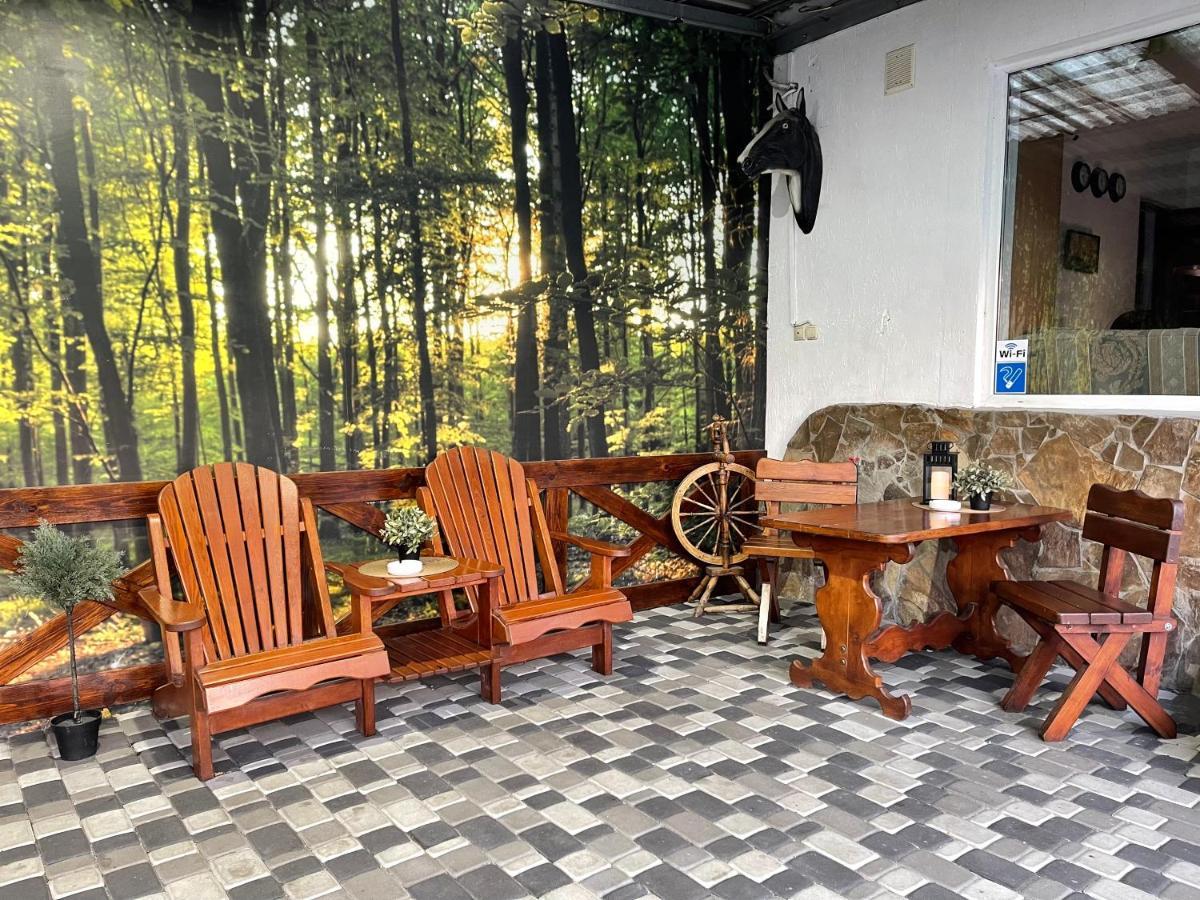 Apartments With Kitchen And Garden Kiev Exterior foto