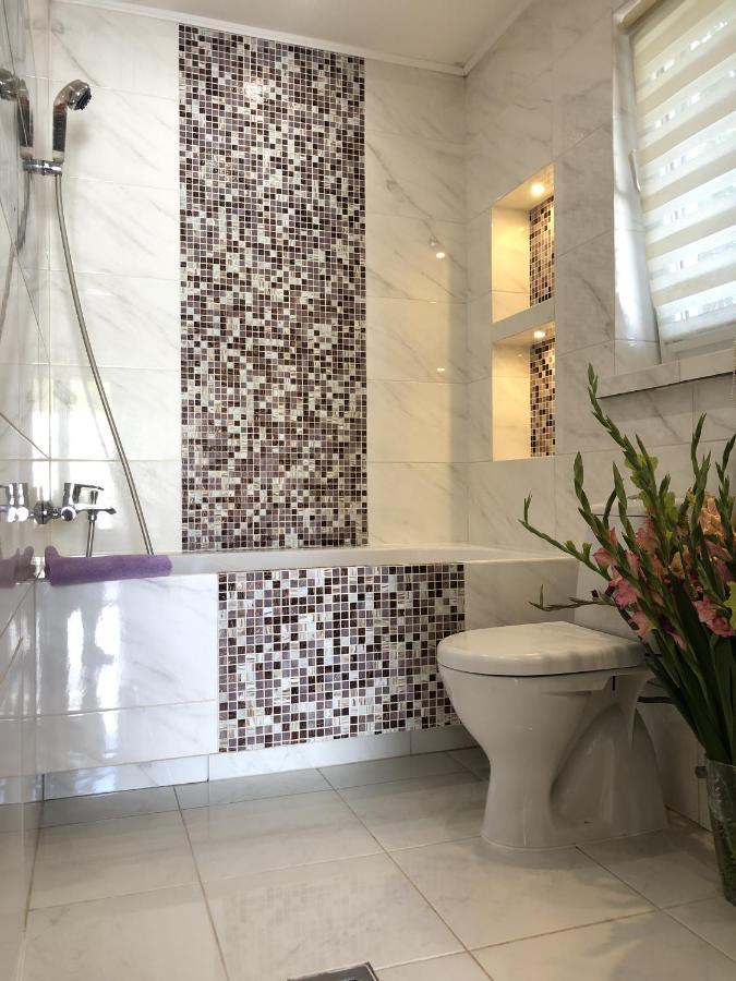 Apartments With Kitchen And Garden Kiev Exterior foto